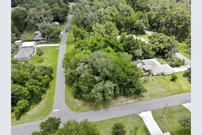 1074 W Maximilian Place, Citrus Springs, FL 34434 - Photo 8