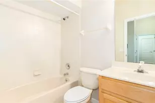 5857 Lake Champlain Dr, Orlando, FL 32829 - Photo 12