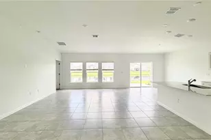 5768 Gingham Dr, Kissimmee, FL 34758 - Photo 4