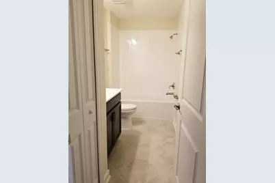 11142 Longleaf Woods Drive, Orlando, FL 32832 - Photo 6