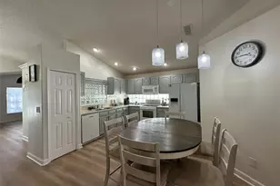 1009 Lake Davenport Blvd, Davenport, FL 33897 - Photo 8