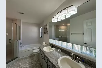 1009 Lake Davenport Boulevard, Davenport, FL 33897 - Photo 18
