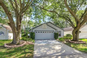 148 Lakeside Cir, Sanford, FL 32773 - Photo 2
