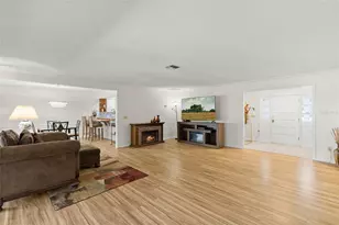 1546 Stormway Ct, Apopka, FL 32712 - Photo 4