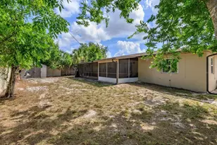 1020 Frost Ln, Deltona, FL 32725 - Photo 28