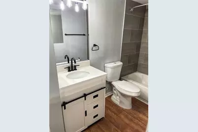 2846 Somerset Park Drive #201, Tampa, FL 33613 - Photo 10