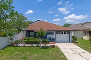 2656 Autumn Green Dr, Orlando, FL 32822 - Photo 2