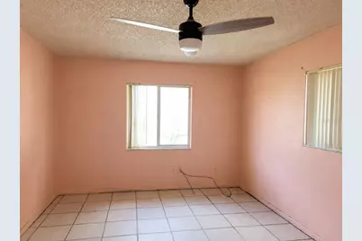 765 Highland Drive, Orange City, FL 32763 - Photo 8