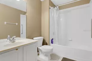 6302 Daysbrook Dr, Orlando, FL 32835 - Photo 16