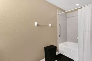 6302 Daysbrook Dr, Orlando, FL 32835 - Photo 12