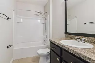 579 Lake Cummings Way, Lake Alfred, FL 33850 - Photo 8