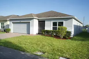 4529 Lake Russell Rd, Kissimmee, FL 34746 - Photo 4