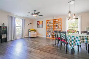 613 Lobelia Dr, Davenport, FL 33837 - Photo 4