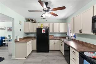 12 Beverly Dr, Frostproof, FL 33843 - Photo 6