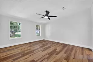 3181 County Rd 521B, Wildwood, FL 34785 - Photo 8