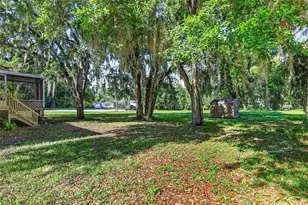 3181 County Rd 521B, Wildwood, FL 34785 - Photo 18