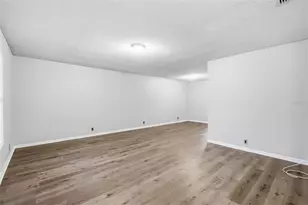 1534 Lagoon Rd, Lakeland, FL 33803 - Photo 6