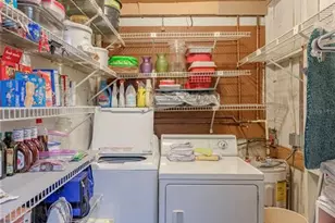 1310 Roscomare Ave, Orlando, FL 32806 - Photo 16