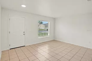 136 Sura Blvd, Orlando, FL 32809 - Photo 2