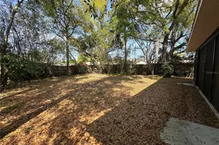 2526 Poet Ln, Orlando, FL 32817 - Photo 24