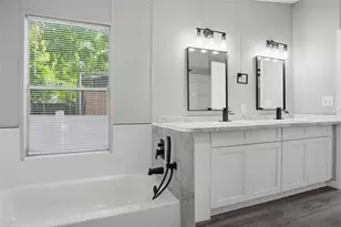 4519 Mobilaire Dr, Orlando, FL 32822 - Photo 12