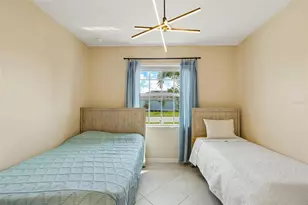 11177 Pinot Dr, Venice, FL 34293 - Photo 10