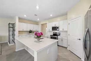 11177 Pinot Dr, Venice, FL 34293 - Photo 8