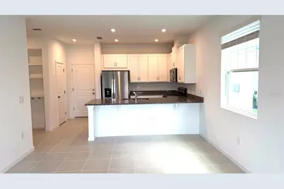 2947 Camellia Flower Street, Apopka, FL 32703 - Photo 2