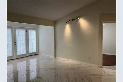 232 Afton Square #201, Altamonte Springs, FL 32714 - Photo 2