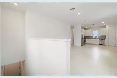 10027 Gobat Alley, Orlando, FL 32827 - Photo 4