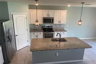 1682 Bay Breeze Dr, Saint Cloud, FL 34771 - Photo 10