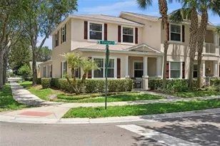 11401 Evesham Dr, Windermere, FL 34786 - Photo 2