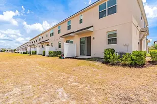 1124 Lakeshore Breeze Pl, Kissimmee, FL 34747 - Photo 8