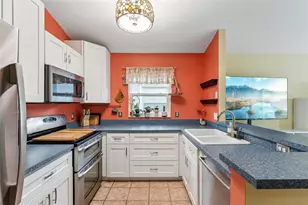 205 Horstfield Dr, Winter Garden, FL 34787 - Photo 4