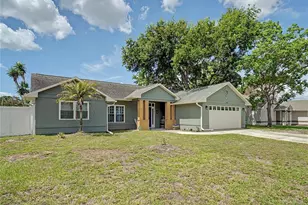 1028 Spring Landing Dr, Winter Garden, FL 34787 - Photo 2