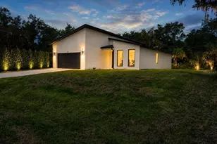 301 Eppinger Dr, Port Charlotte, FL 33953 - Photo 4