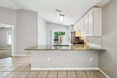 5235 Florida Holly Drive, Orlando, FL 32811 - Photo 4