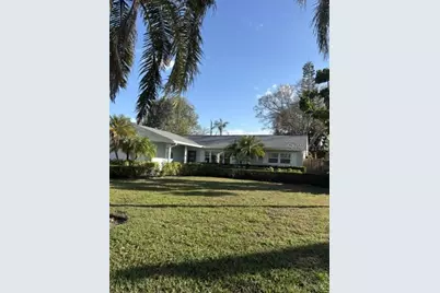 3942 11th Avenue N, Saint Petersburg, FL 33713 - Photo 1
