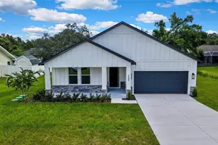 6589 Freeport Dr, Spring Hill, FL 34608 - Photo 2