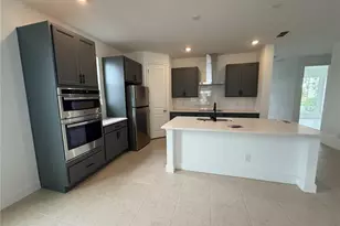 2949 Sailhouse Dr, Saint Cloud, FL 34771 - Photo 6