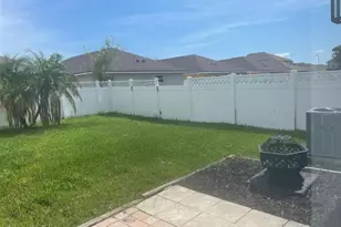 2421 Ashecroft Dr, Kissimmee, FL 34744 - Photo 4