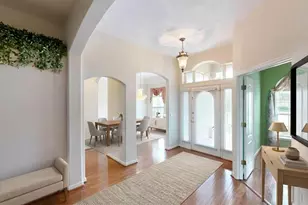 529 Belhaven Falls Dr, Ocoee, FL 34761 - Photo 2