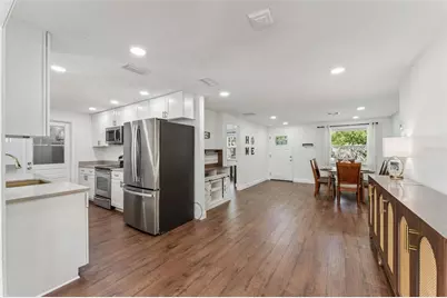 670 Vincent Drive, Mount Dora, FL 32757 - Photo 2