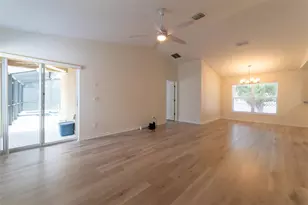 298 Hammock Ct, Davenport, FL 33896 - Photo 4