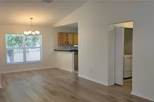 298 Hammock Ct, Davenport, FL 33896 - Photo 4