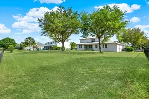 23503 Valderama Ln, Sorrento, FL 32776 - Photo 4