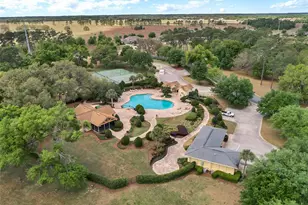 23503 Valderama Ln, Sorrento, FL 32776 - Photo 22