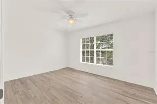 23503 Valderama Ln, Sorrento, FL 32776 - Photo 40