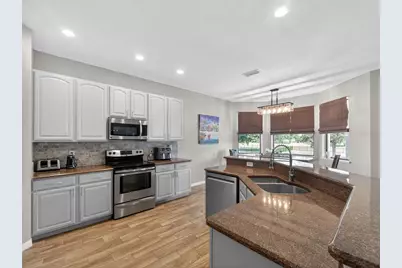 24215 Weldon Drive, Eustis, FL 32736 - Photo 10