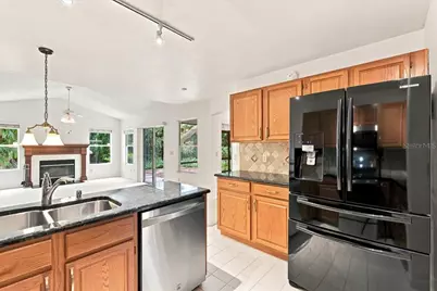 309 Oak Leaf Circle, Lake Mary, FL 32746 - Photo 4
